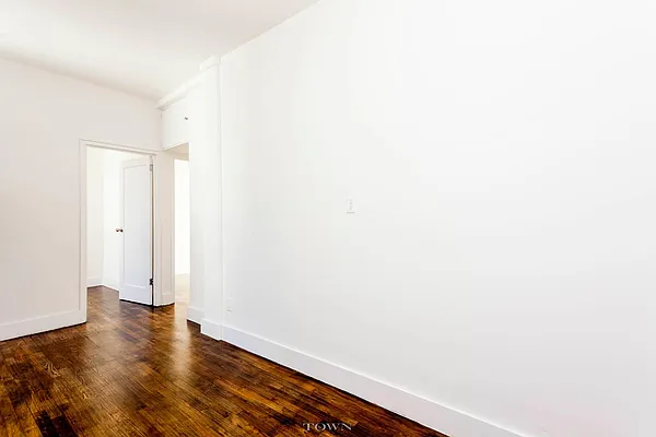 Rented by Town Residential | media 39