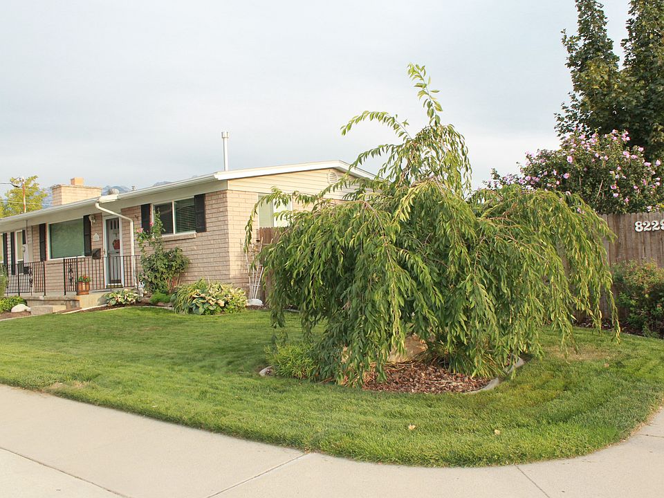 1st image of 8229 S Romaine Dr
