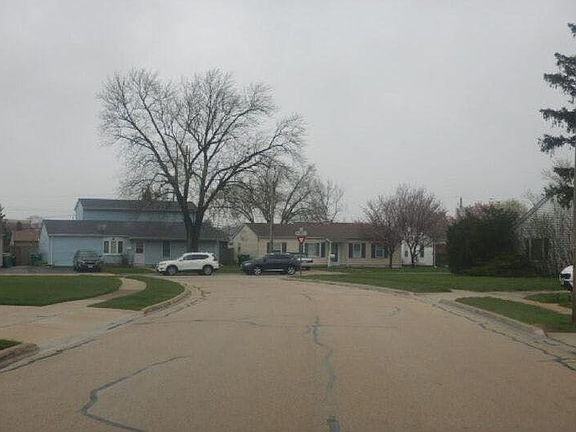 4th image of 512 Concord Ave