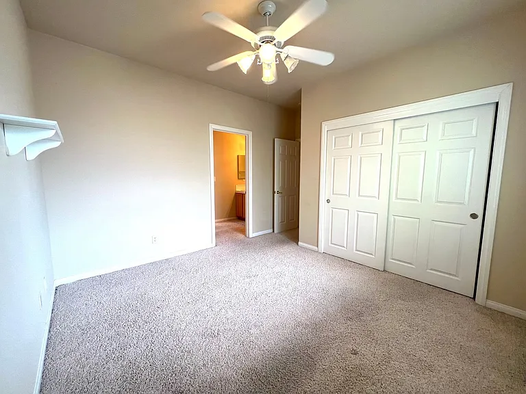 2237 Timber Rose Dr — Photo 44