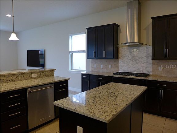 5th image of 10939 Lemon Lake Blvd