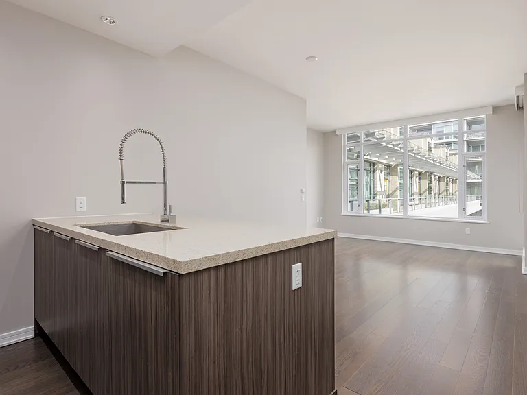 77 Walter Hardwick Ave #507 — Photo 2