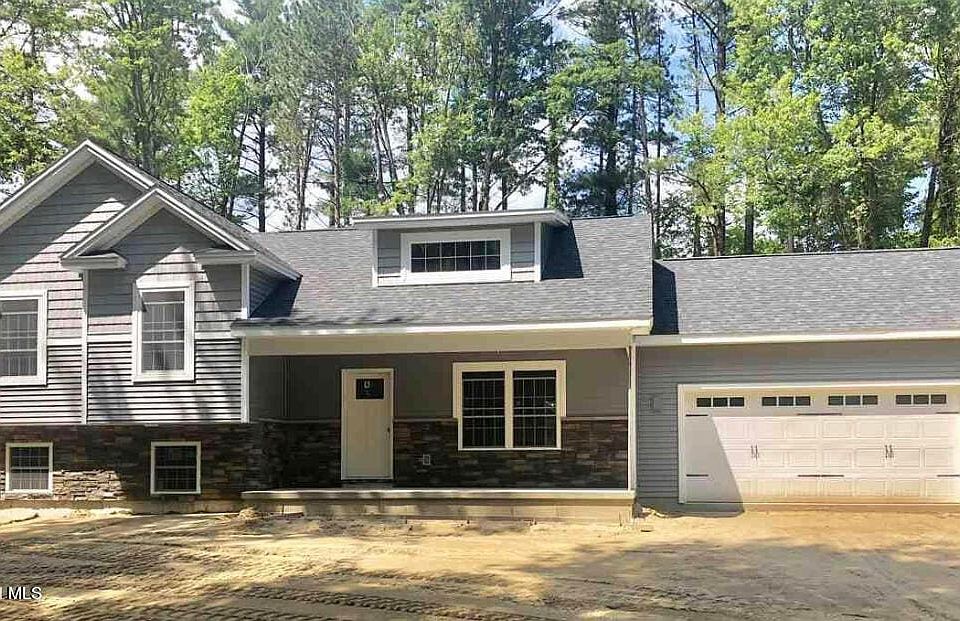 46 Sisson Road