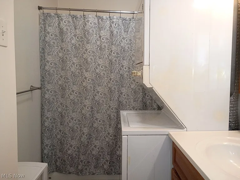 238 Howe St #UP — Photo 15