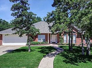 1717 Cardinal Ln, College Station, TX 77845