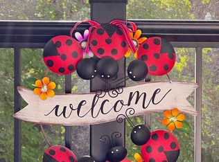 3030 Saint Albans Mill Rd APT 203, Minnetonka, MN 55305