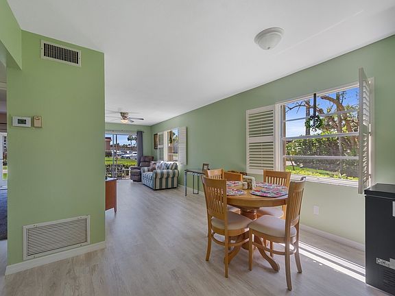 3rd image of 95 Spring Lake Dr SW #101