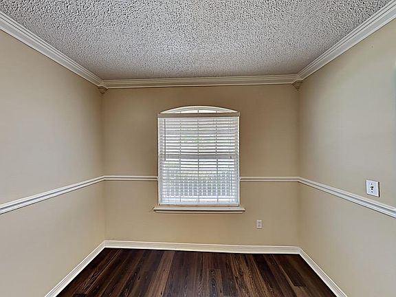 5th image of 12203 Dawn Vista Dr