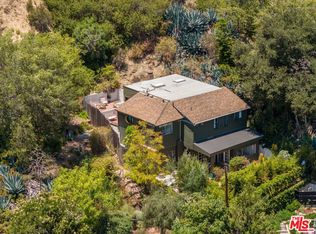 2573 Glen Green St, Los Angeles, CA 90068