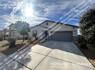 1643 E Luna Blanca Way, San Tan Valley, AZ 85140