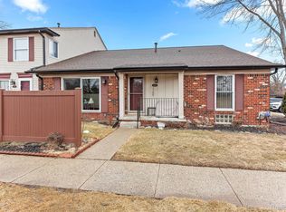 41300 Northwind Dr, Canton, MI 48188