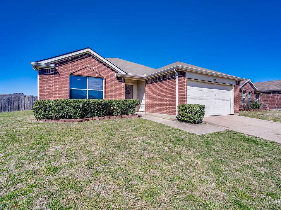 1st image of 1513 Waters Edge Dr