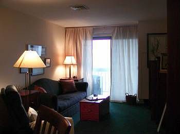 3rd image of 90 Quincy Shore Dr APT 606
