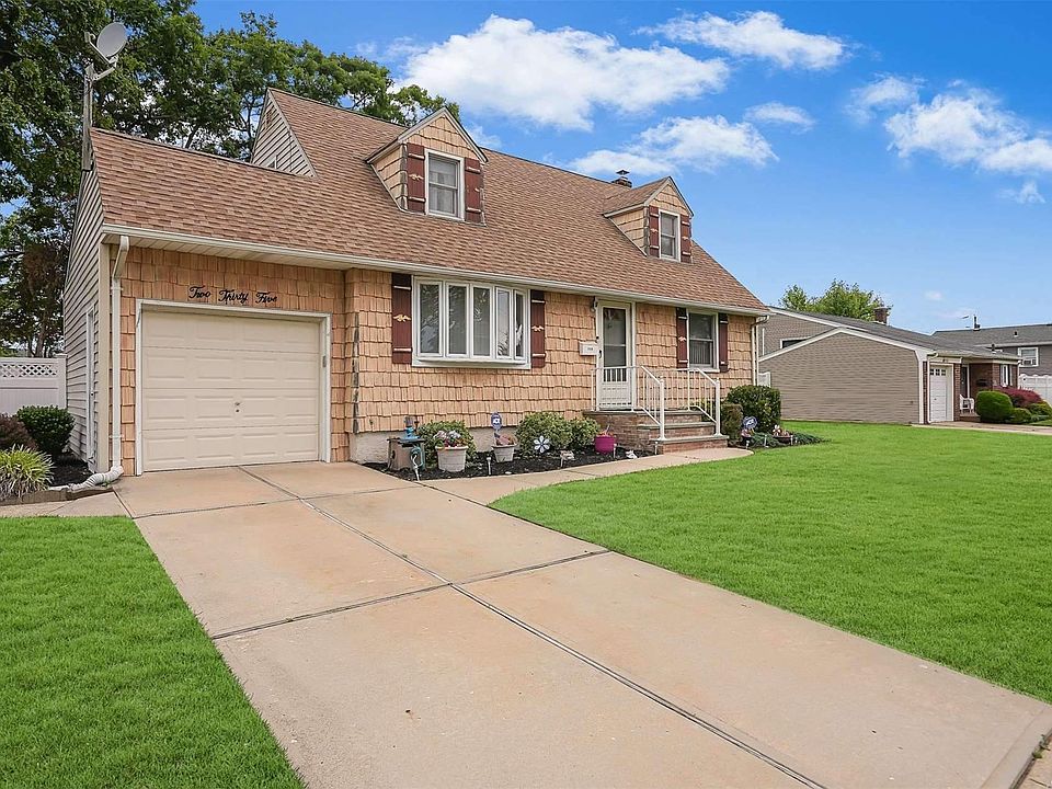 235 Yoakum Avenue Farmingdale NY 11735 Zillow
