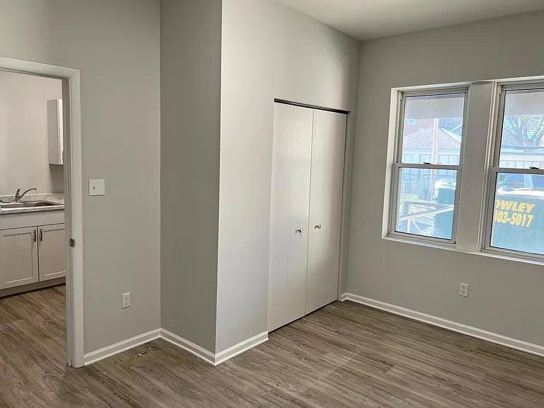 1160 Dohrman St #1 — Photo 4