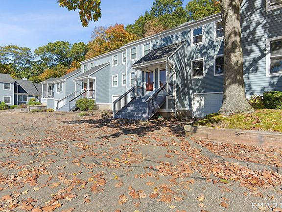 2nd image of 2480 Whitney Avenue #16