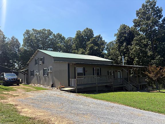 2nd image of 285 Sullivan Rd