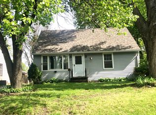 3119 Madison Ave, Des Moines, IA 50310