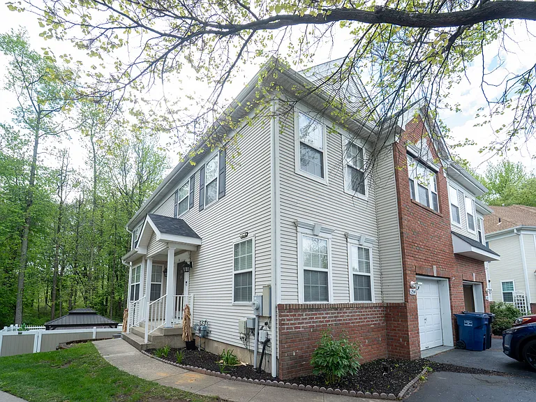 254 Fountayne Ln #254 — Photo 33