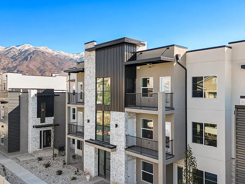 Allure Apartments