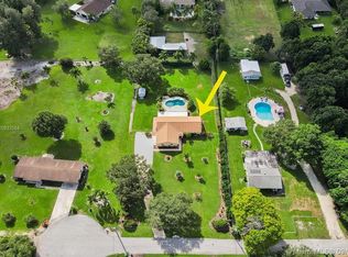 3101 SW 137th Ter, Davie, FL 33330