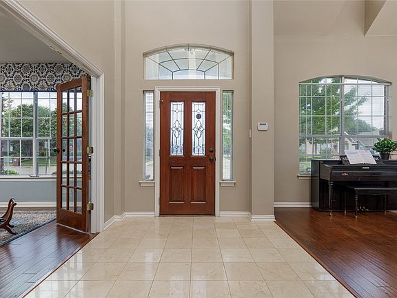 3rd image of 1506 Turning Leaf Ln
