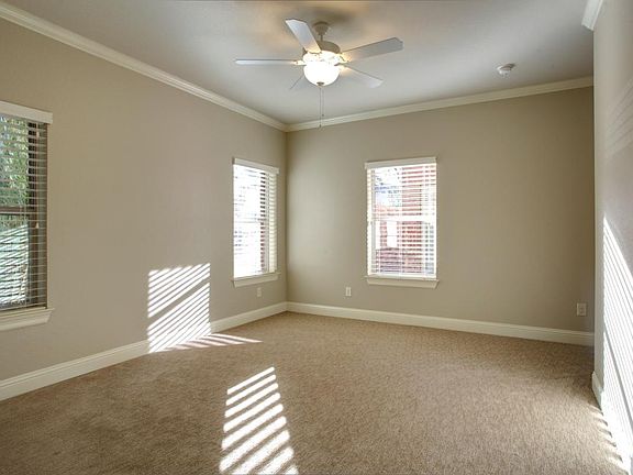 4th image of 1207 Jerome St