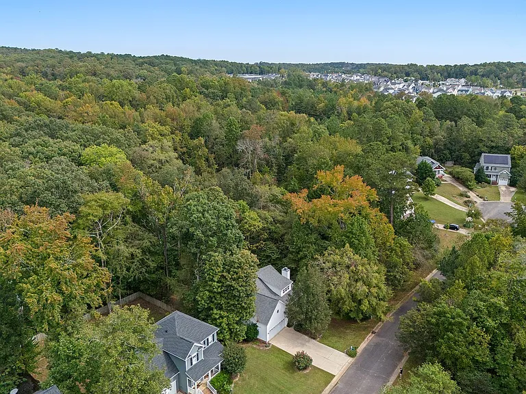 35 Cynthia Ln — Photo 46