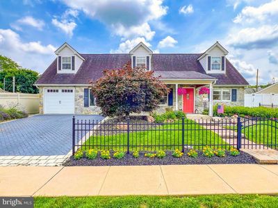 64 Long Loop Rd, Levittown, PA, 19056