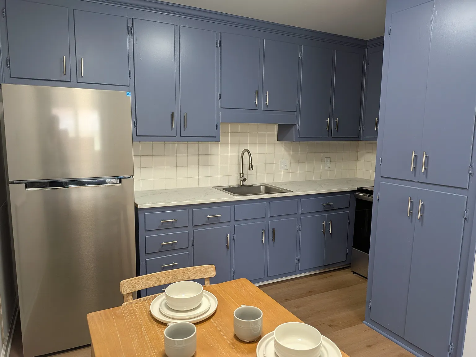 Summercrest Apartments — Photo 1