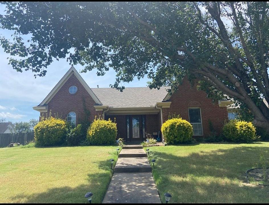 1st image of 1335 Greencliff Dr