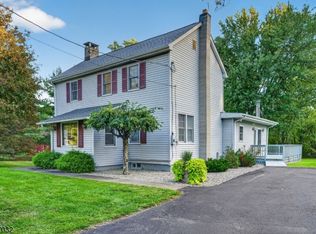 7 Church Rd, Holland Twp., NJ 08848
