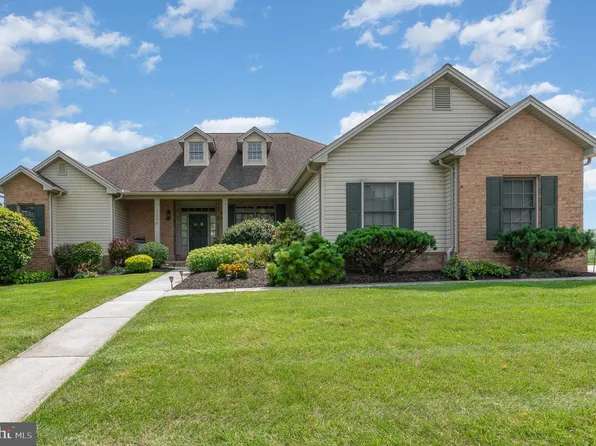 1206 Bauman Ct, Mechanicsburg, PA 17055