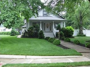21 Chestnut St, Port Monmouth, NJ 07758