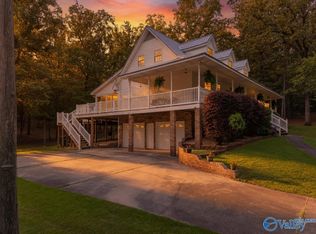 2541 16th St, Calera, AL 35040