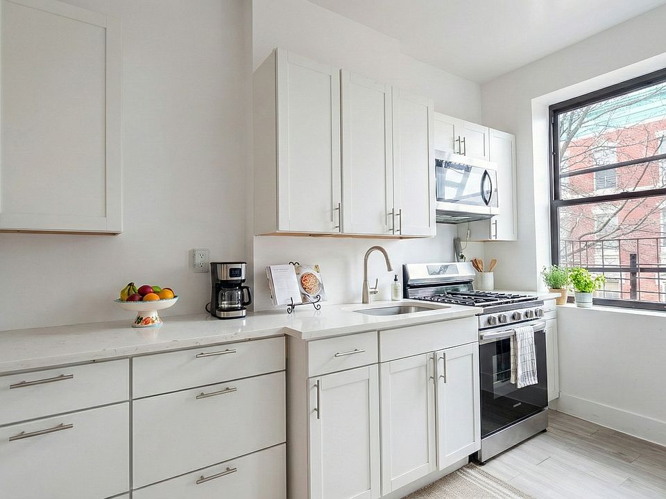 1st image of 1794 Amsterdam Ave #2E