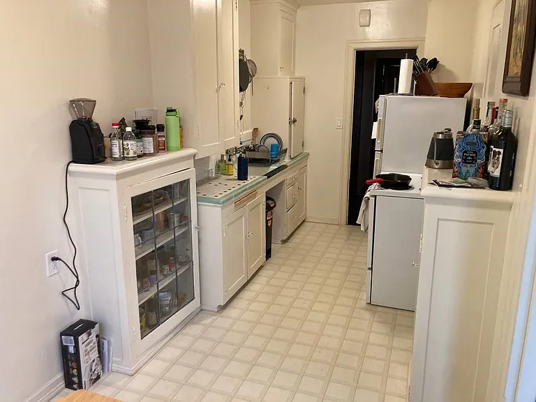 1719 N 48th St #1719 — Photo 2