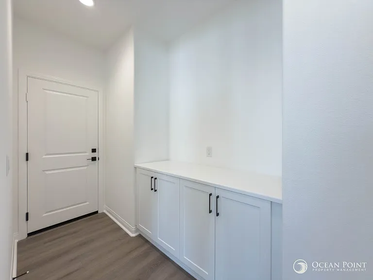 405 Wisteria St — Photo 13