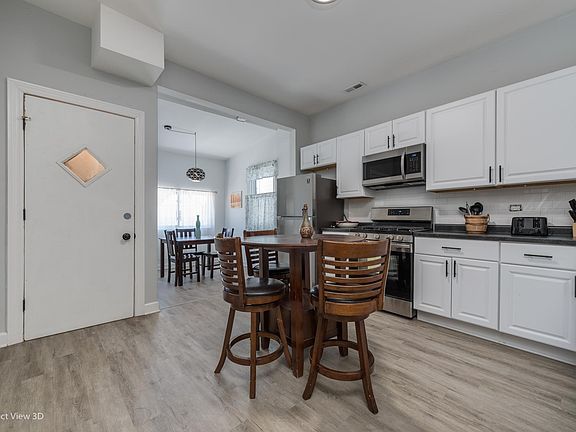 5th image of 1821 N Keeler Ave #1