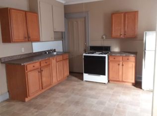 114 Bleecker St APT 3, Gloversville, NY 12078