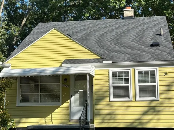 18428 Lennane, Redford, MI 48240