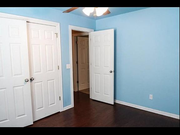 3rd image of 650 Napa Ave #1