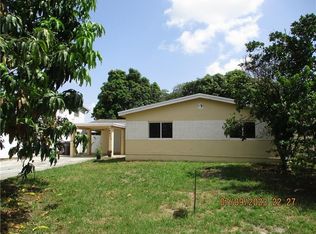 6631 Perry St, Hollywood, FL 33024