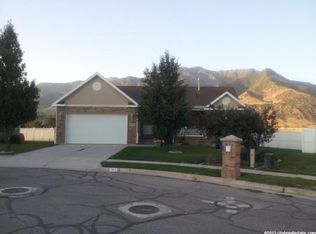 7512 S 2050 E, South Weber, UT 84405
