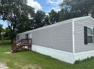 438 Della Grace Rd, Columbia, TN 38401