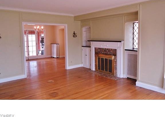 3rd image of 17421 Lake Ave