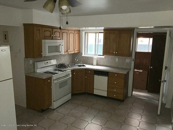 4th image of 19 Shotwell Ave