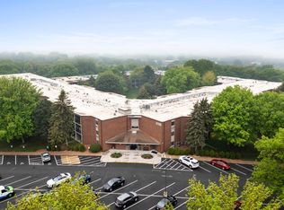 3155 Coachman Rd APT 246, Eagan, MN 55121