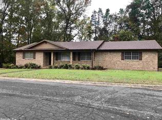 2508 Southgate Dr, Malvern, AR 72104
