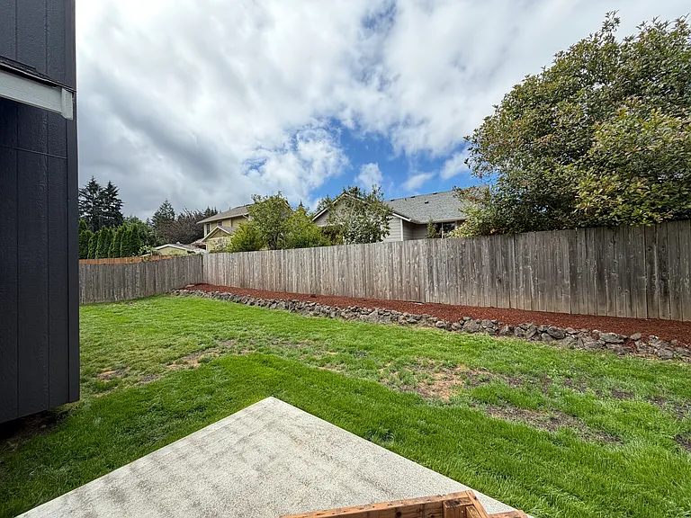 3309 Davis Ct NE — Photo 18